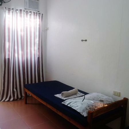 מלון Dumaguete City Ese House מראה חיצוני תמונה