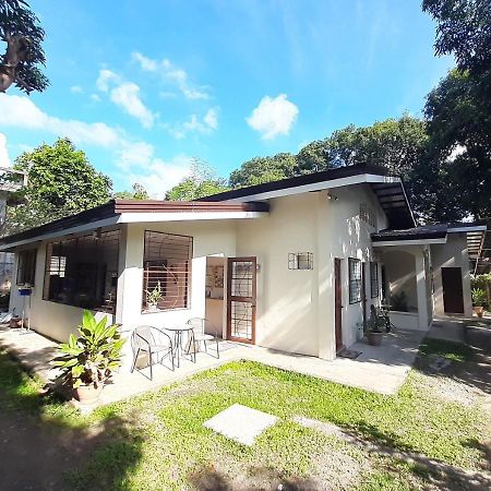 מלון Dumaguete City Ese House מראה חיצוני תמונה