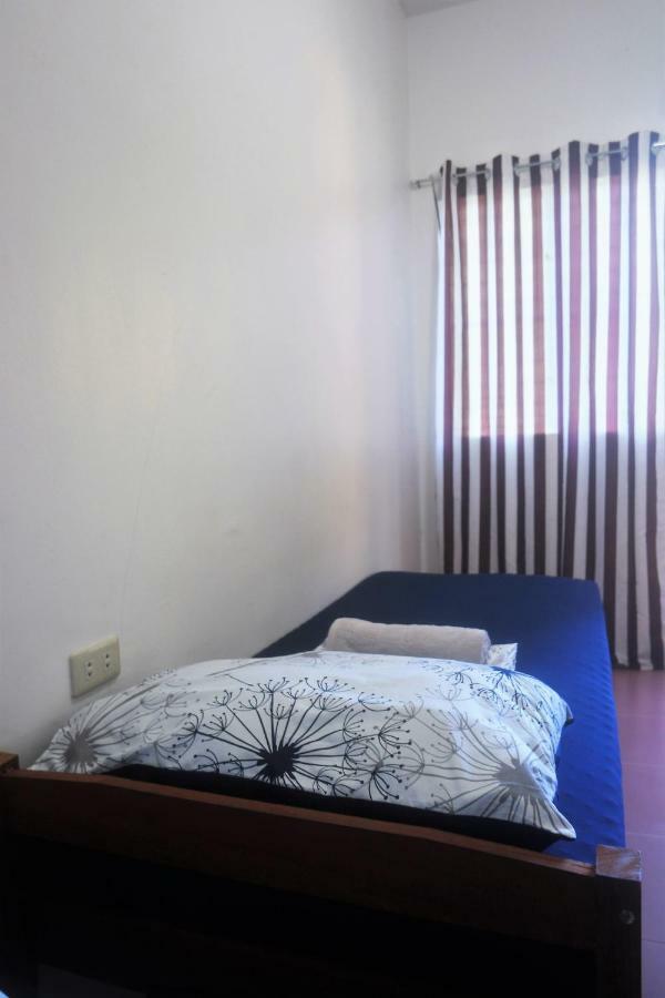 מלון Dumaguete City Ese House מראה חיצוני תמונה