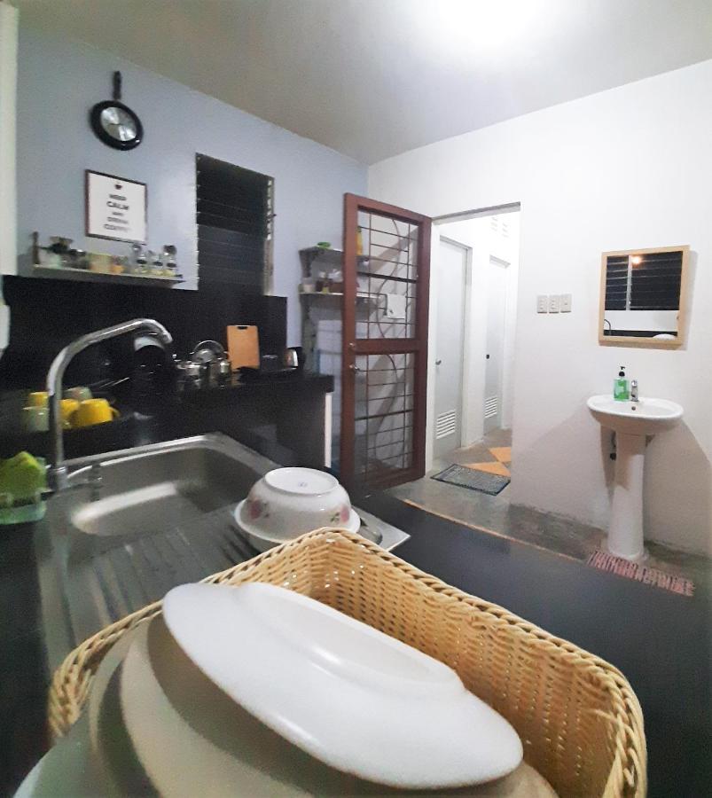 מלון Dumaguete City Ese House מראה חיצוני תמונה